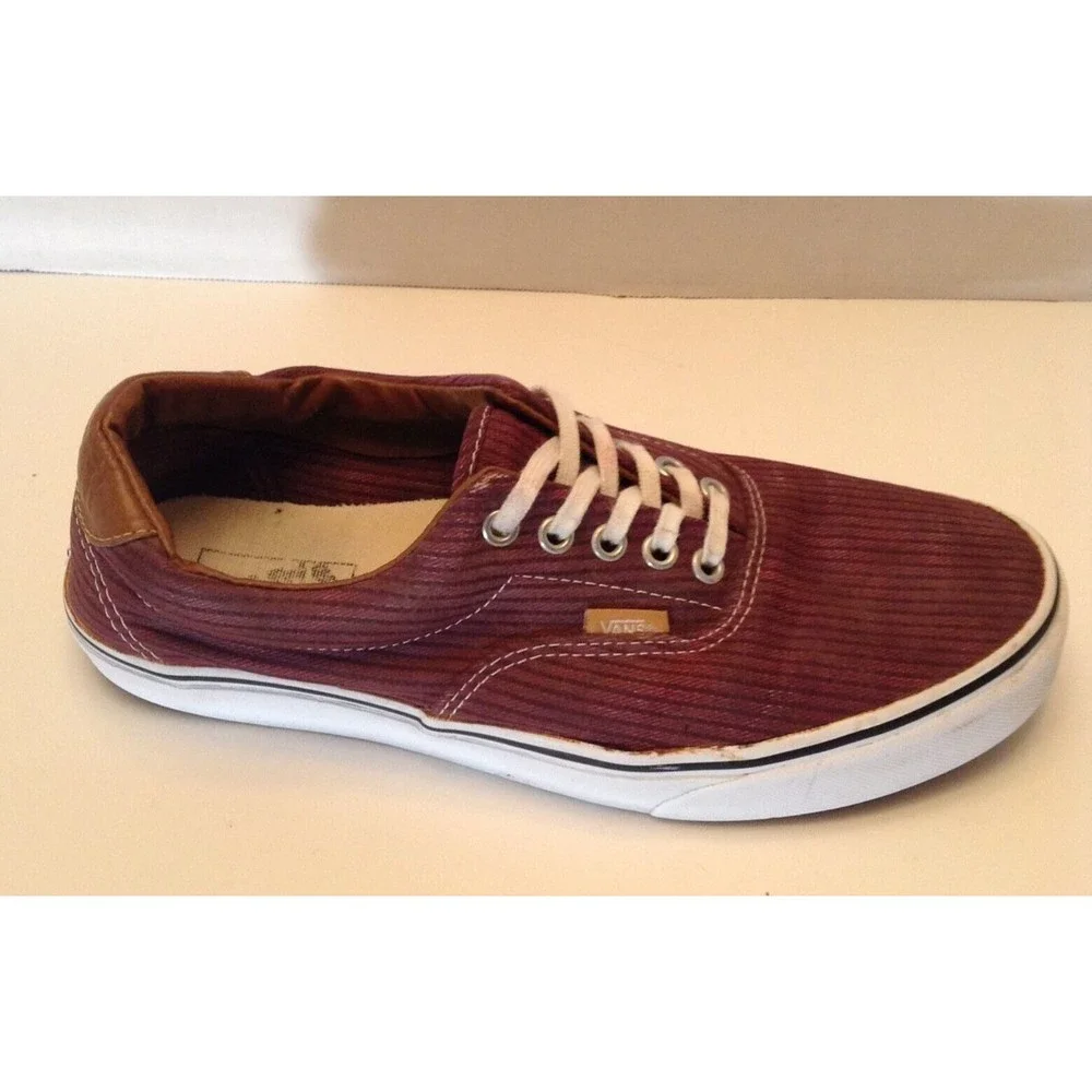 Vans Sneakers Mens 9 Burgundy Striped Canvas Low Top Lace Skate Retro Old Skool